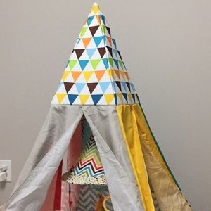 Meet your Posher, Nada